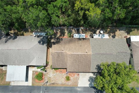 Duplex à vendre à New Port Richey, Floride: 2 chambres, 104.79 m2 № 1736490 - photo 3