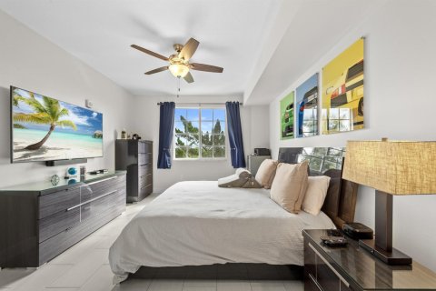 Condo in Delray Beach, Florida, 2 bedrooms  № 2190718 - photo 13