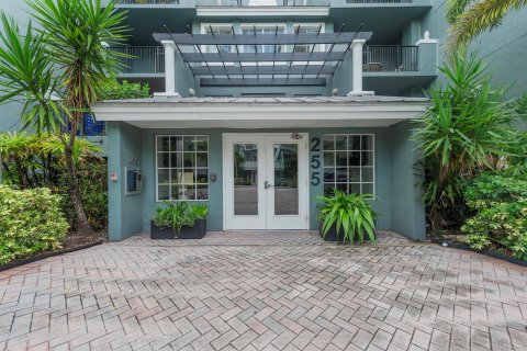 Condo in Delray Beach, Florida, 2 bedrooms  № 2190718 - photo 26