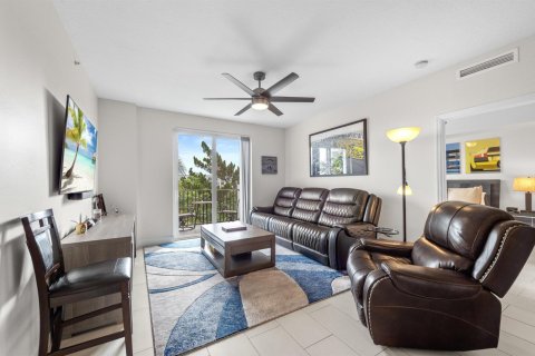 Condo in Delray Beach, Florida, 2 bedrooms  № 2190718 - photo 5