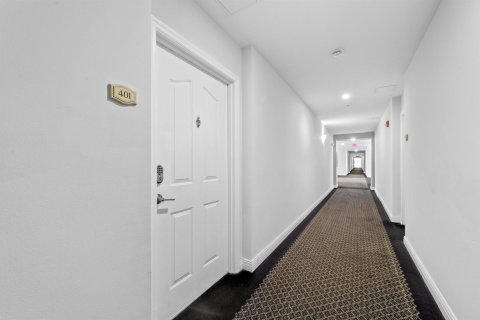 Condo in Delray Beach, Florida, 2 bedrooms  № 2190718 - photo 23
