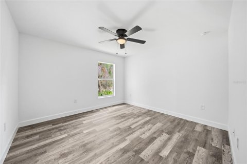 Villa ou maison à louer à Port Charlotte, Floride: 3 chambres, 117.99 m2 № 2224753 - photo 19