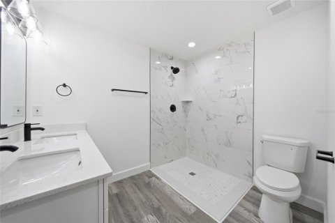 Villa ou maison à louer à Port Charlotte, Floride: 3 chambres, 117.99 m2 № 2224753 - photo 17