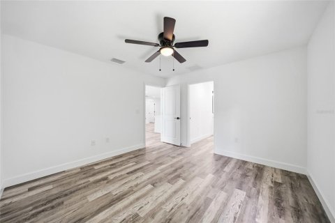 Villa ou maison à louer à Port Charlotte, Floride: 3 chambres, 117.99 m2 № 2224753 - photo 14