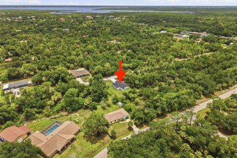 Villa ou maison à louer à Port Charlotte, Floride: 3 chambres, 117.99 m2 № 2224753 - photo 30