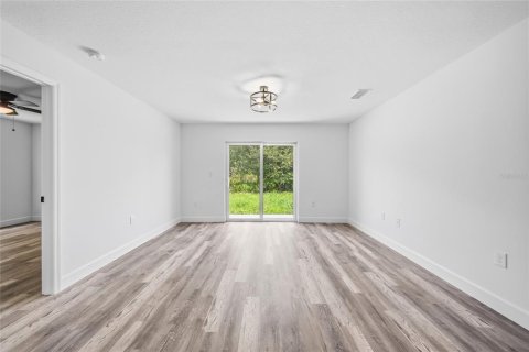Villa ou maison à louer à Port Charlotte, Floride: 3 chambres, 117.99 m2 № 2224753 - photo 15