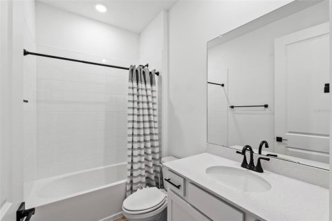Купить виллу или дом в Аполло-Бич, Флорида 7 комнат, 209.03м2, № 2096955 - фото 22
