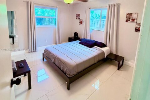 Villa ou maison à vendre à Sunrise, Floride: 3 chambres, 115.85 m2 № 2422257 - photo 8