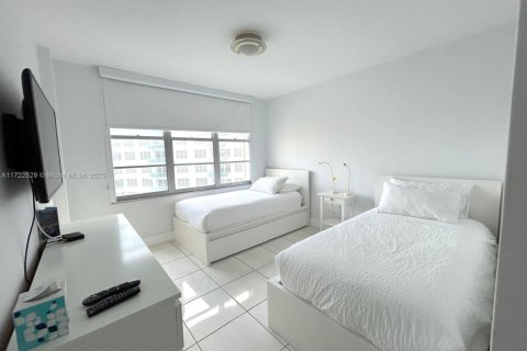 Купить кондоминиум в Майами-Бич, Флорида 2 спальни, 95.69м2, № 1984941 - фото 10