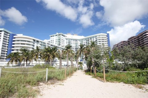 Купить кондоминиум в Майами-Бич, Флорида 2 спальни, 95.69м2, № 1984941 - фото 21