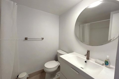 Купить кондоминиум в Майами-Бич, Флорида 2 спальни, 95.69м2, № 1984941 - фото 11