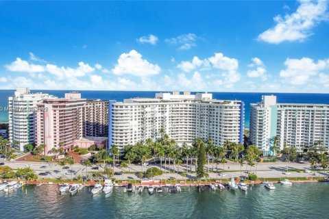 Купить кондоминиум в Майами-Бич, Флорида 2 спальни, 95.69м2, № 1984941 - фото 14