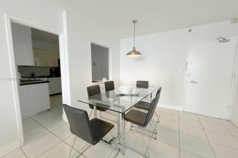 Купить кондоминиум в Майами-Бич, Флорида 2 спальни, 95.69м2, № 1984941 - фото 6