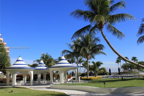 Купить кондоминиум в Майами-Бич, Флорида 2 спальни, 95.69м2, № 1984941 - фото 28