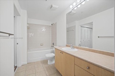 Copropriété à louer à Hollywood, Floride: 1 chambre, 68.38 m2 № 2397338 - photo 20