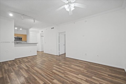 Copropriété à louer à Hollywood, Floride: 1 chambre, 68.38 m2 № 2397338 - photo 11