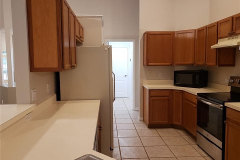 Casa en alquiler en Apopka, Florida, 4 dormitorios, 190.17 m2 № 2197516 - foto 10