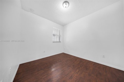 Touwnhouse à louer à Homestead, Floride: 3 chambres, 147.16 m2 № 1997305 - photo 22