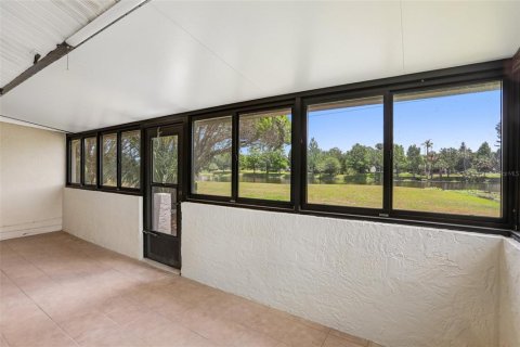 Villa ou maison à vendre à Largo, Floride: 2 chambres, 92.9 m2 № 2148116 - photo 18