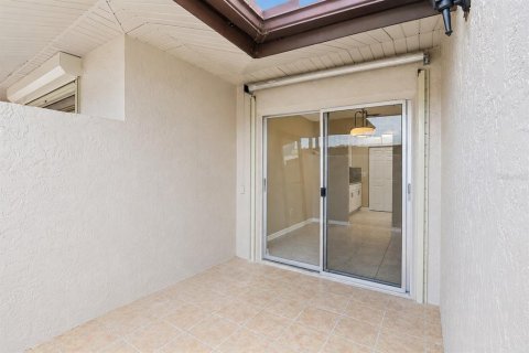 Villa ou maison à vendre à Largo, Floride: 2 chambres, 92.9 m2 № 2148116 - photo 25