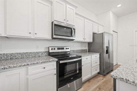 House in Tampa, Florida 3 bedrooms, 202.53 sq.m. № 1733744 - photo 20