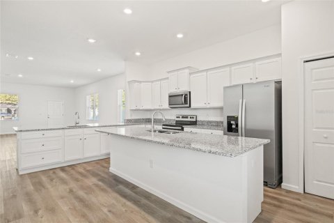 House in Tampa, Florida 3 bedrooms, 202.53 sq.m. № 1733744 - photo 17