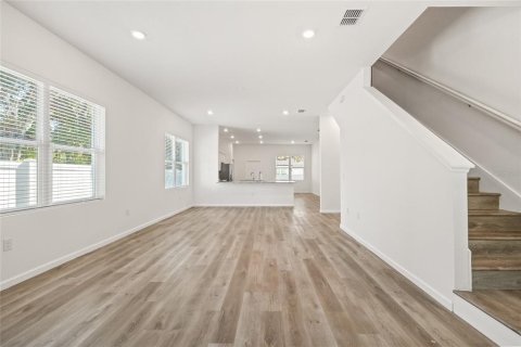 House in Tampa, Florida 3 bedrooms, 202.53 sq.m. № 1733744 - photo 9