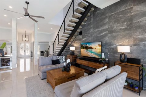 House in Sarasota, Florida 4 bedrooms, 488.39 sq.m. № 1548222 - photo 28