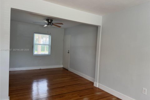 Copropriété à vendre à Miami, Floride: 2 chambres, 73.02 m2 № 2068111 - photo 14