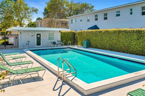 Купить кондоминиум в Майами, Флорида 2 спальни, 73.02м2, № 2068111 - фото 5