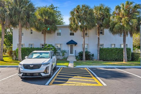 Copropriété à vendre à Miami, Floride: 2 chambres, 73.02 m2 № 2068111 - photo 26