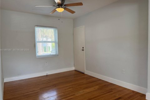 Copropriété à vendre à Miami, Floride: 2 chambres, 73.02 m2 № 2068111 - photo 15