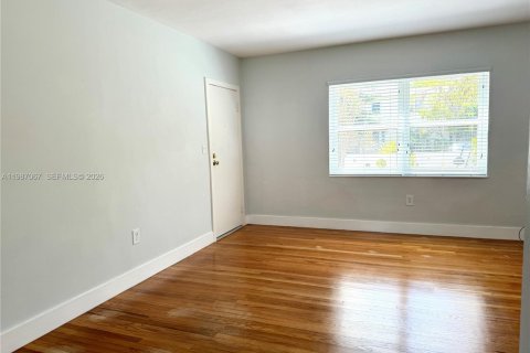 Copropriété à vendre à Miami, Floride: 2 chambres, 73.02 m2 № 2068111 - photo 12