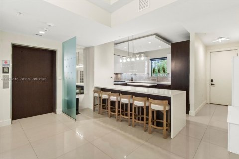Condo in Fort Lauderdale, Florida, 3 bedrooms  № 2011159 - photo 4