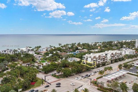 Condo in Fort Lauderdale, Florida, 3 bedrooms  № 2011159 - photo 9