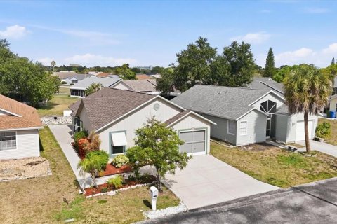 House in Bradenton, Florida 3 bedrooms, 123.65 sq.m. № 2239606 - photo 6