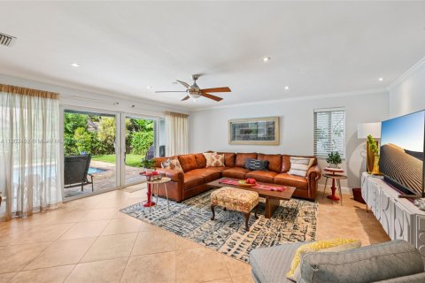 Villa ou maison à vendre à Boca Raton, Floride: 5 chambres, 299.33 m2 № 1968307 - photo 10