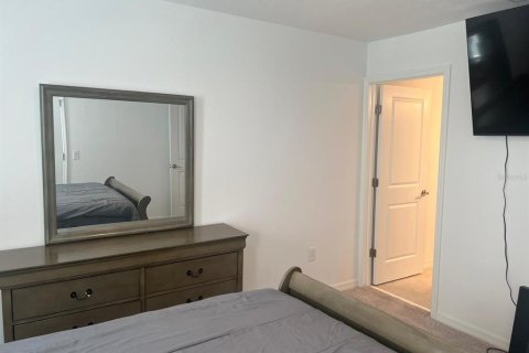 Adosado en venta en Kissimmee, Florida, 2 dormitorios, 110.27 m2 № 1904210 - foto 27