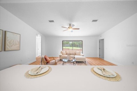 House in Spring Hill, Florida 3 bedrooms, 128.02 sq.m. № 1571718 - photo 28