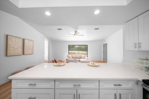 House in Spring Hill, Florida 3 bedrooms, 128.02 sq.m. № 1571718 - photo 29