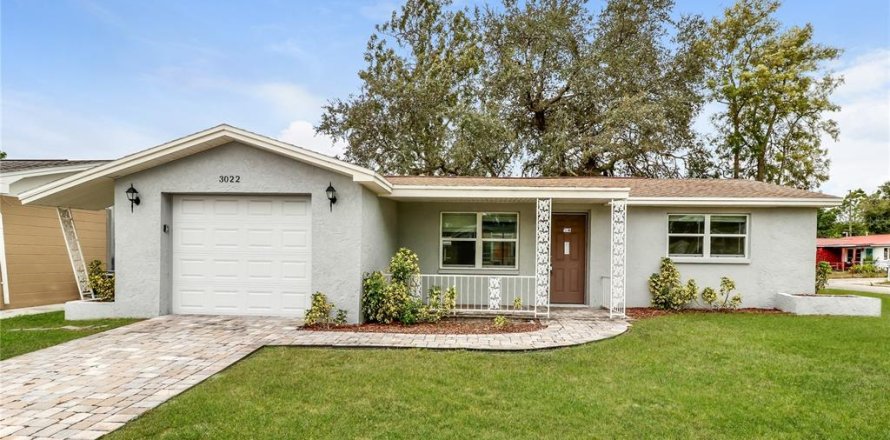 Villa ou maison à Holiday, Floride 3 chambres, 130.06 m2 № 1866193