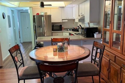 Condo in Port Charlotte, Florida, 2 bedrooms  № 1786125 - photo 12