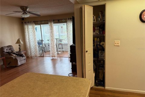 Condo in Port Charlotte, Florida, 2 bedrooms  № 1786125 - photo 16