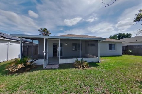 Villa ou maison à louer à Plant City, Floride: 3 chambres, 108.88 m2 № 2117697 - photo 15