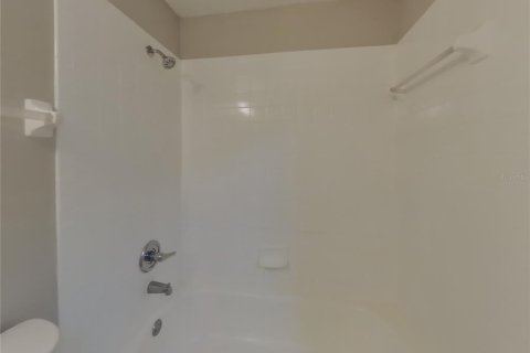 Villa ou maison à louer à Plant City, Floride: 3 chambres, 108.88 m2 № 2117697 - photo 11