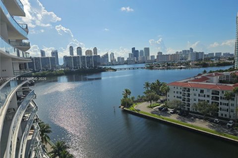 Condominio en alquiler en Aventura, Florida, 3 dormitorios, 222.78 m2 № 2023522 - foto 15