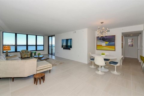 Copropriété à louer à Sarasota, Floride: 2 chambres, 129.04 m2 № 619718 - photo 11