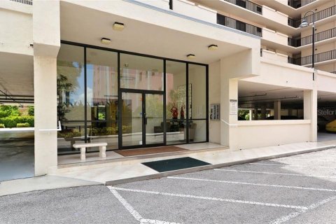 Copropriété à louer à Sarasota, Floride: 2 chambres, 129.04 m2 № 619718 - photo 5