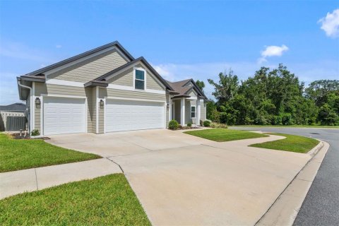 House in Gainesville, Florida 4 bedrooms, 217.11 sq.m. № 1880780 - photo 2