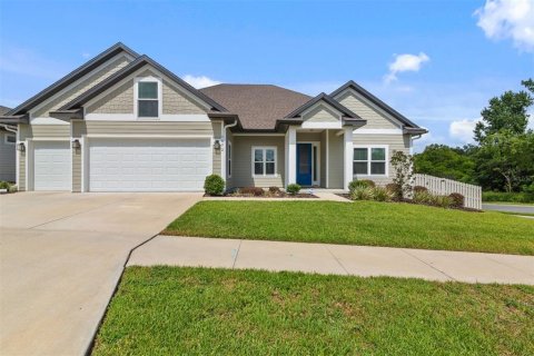 House in Gainesville, Florida 4 bedrooms, 217.11 sq.m. № 1880780 - photo 1